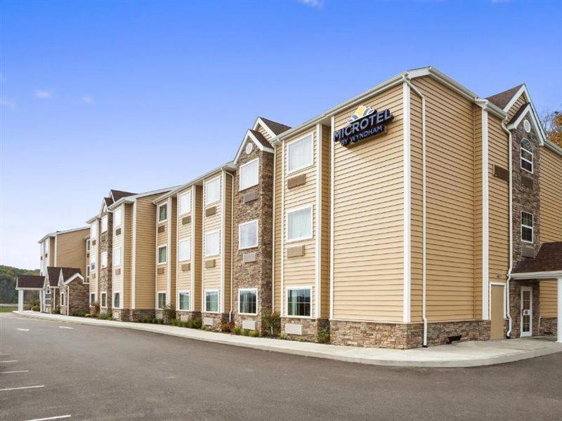 Microtel Inn & Suites By Wyndham Cambridge Exterior foto